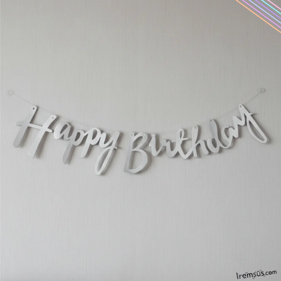Happy Birthday Yazılı Kaligrafi Banner Yazısı Gümüş Renk Doğum Günü Partisi 110 cm